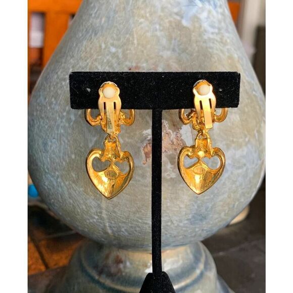 Beautiful Gold plate nuggets clip earrings, Vintage, Mint - Picture 3 of 4